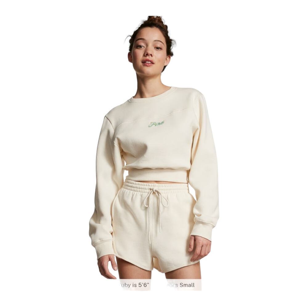 Victoria Secrect PINK
IVY FLEECE CURVED HEM‎ DRAWSTRING WAIST SHORTS